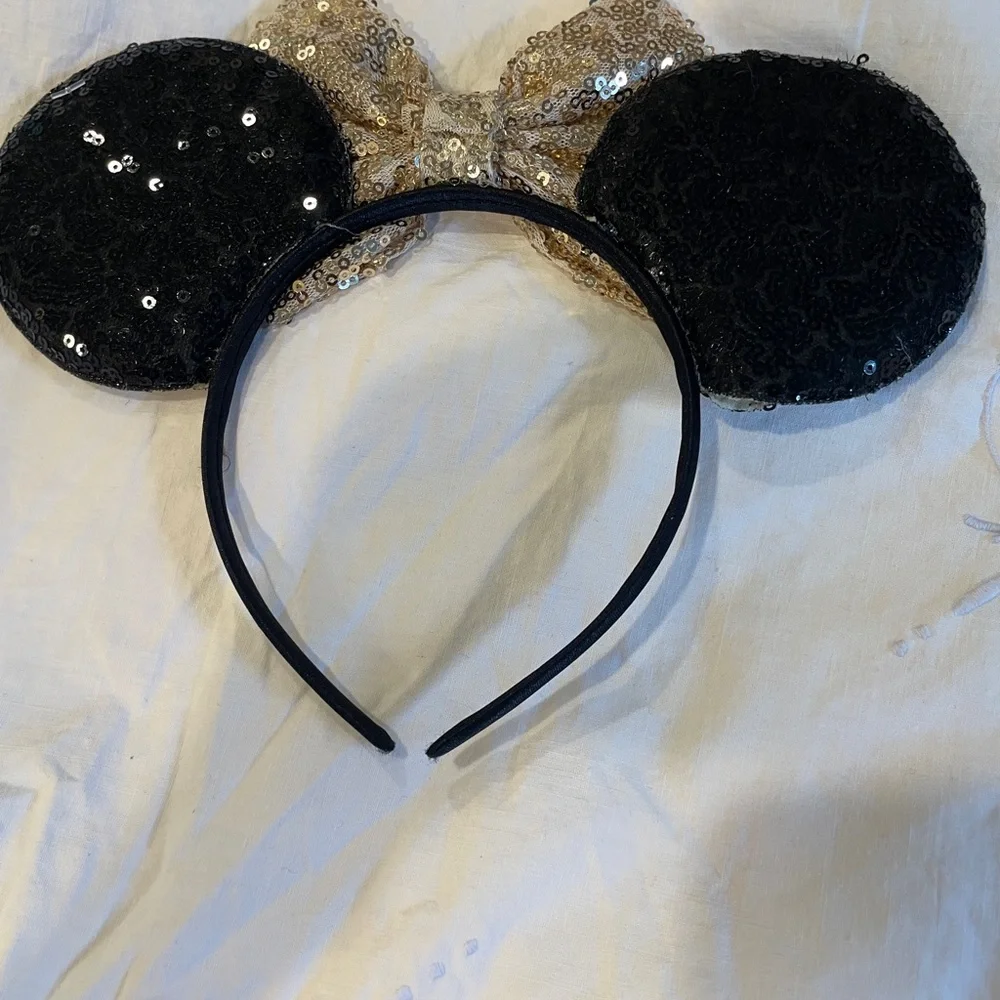 Disney Sequin Bow Black Mouse Ears With Gold Bow on  Headband